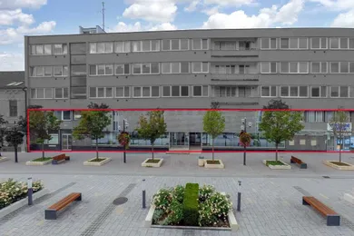 Na prenájom komerčné, Trnava, Ulica Hlavná