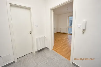 Na predaj 1-izbový byt, 31 m², Rajka