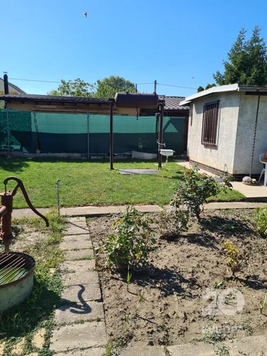 Na predaj pozemok, 400 m², Bratislava-Ružinov, Mokráň Záhon