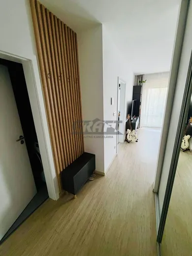 Na prenájom 2-izbový byt, 44 m², Bratislava-Ružinov, Hraničná