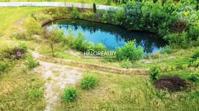 Na predaj pozemok, 93 m², Veľké Úľany