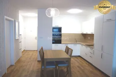 Mieszkania na wynajem, 2-pokojowe, Banská Bystrica · €780