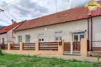 Domy na sprzedaż, 4-pokojowe, Trnava · €349 000