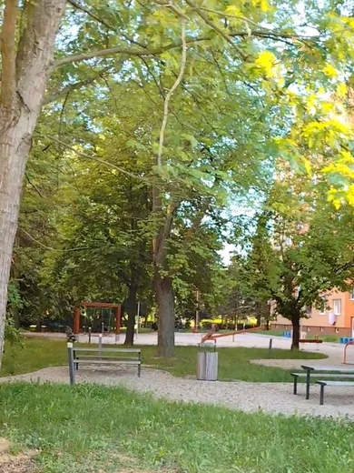 Na prenájom 3-izbový byt, 68 m², Zlaté Moravce, Hviezdoslavova