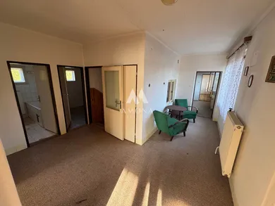 Na predaj dom, 200 m², Čerín