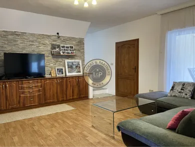 Na predaj 5-izbový dom, 115 m², Moson