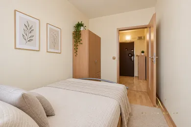 Na predaj 2-izbový byt, 40 m², Bratislava-Rača, Dopravná