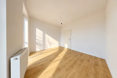 Na predaj 2-izbový byt, 61 m², Bratislava-Vrakuňa, Majerská