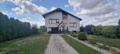 Na predaj dom, 174 m², Hájske