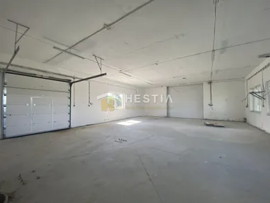 Na prenájom komerčné, 165 m², Rybky