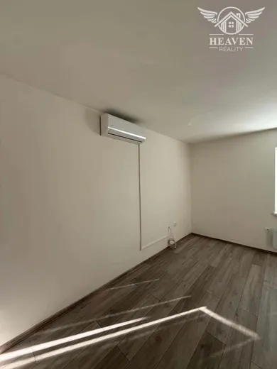Na prenájom 2-izbový byt, 35 m², Kolárovo