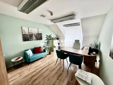 Na prenájom objekt, 17 m², Banská Bystrica, Československej armády