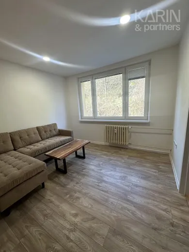 Na prenájom 1-izbový byt, 40 m², Banská Štiavnica, Ul.križovatka