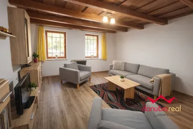 Na predaj objekt, 200 m², Podhájska