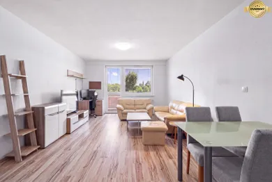 Na predaj 2-izbový byt, 63 m², Bratislava-Nové Mesto, Nobelova