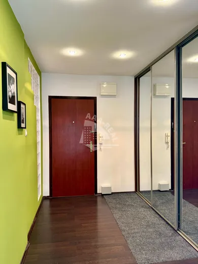 Na prenájom 2-izbový byt, 64 m², Banská Bystrica