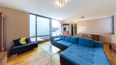 Mieszkania na wynajem, 2-pokojowe, Bratislava-Nové Mesto · €1040