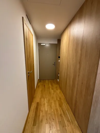 Na prenájom 3-izbový byt, 80 m², Bratislava-Staré Mesto, Pribinova