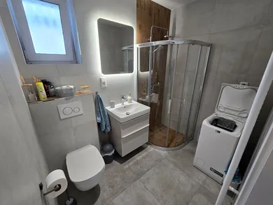 Na predaj 3-izbový byt, 79 m², Žilina, Družstevná