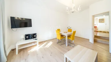 Na prenájom 2-izbový byt, 67 m², Bratislava-Staré Mesto