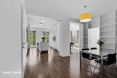 Na predaj 3-izbový byt, 117 m², Bratislava-Staré Mesto, Strakova