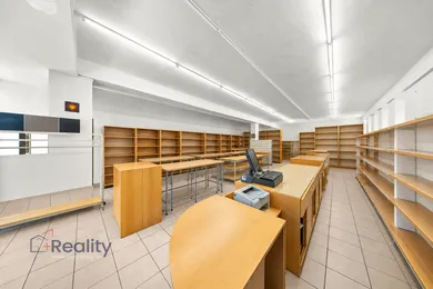 Na predaj objekt, 335 m², Dunajská Streda