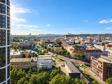 Na predaj 2-izbový byt, 51 m², Bratislava-Staré Mesto, Továrenská