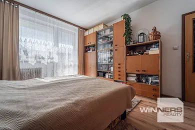 Na predaj 3-izbový byt, 65 m², Poprad, Záborského