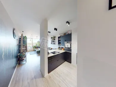 Na predaj 3-izbový byt, 102 m², Bratislava-Petržalka, Žltá