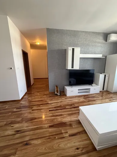 Na prenájom byt v Senec · €800 · Novostavba
