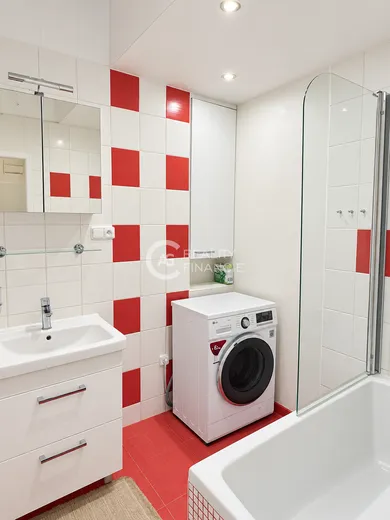 Na prenájom 2-izbový byt, 62 m², Bratislava-Staré Mesto, Palisády