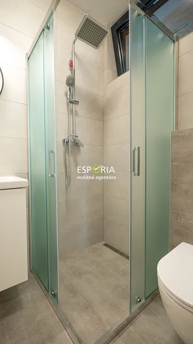 Na prenájom 1-izbový byt, 33 m², Prešov, Jesenná