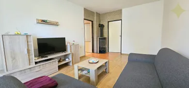 Na predaj 3-izbový byt, 74 m², Uhrovec