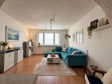 Квартири на продаж, 3-кімнатні, Banská Bystrica · €169 900