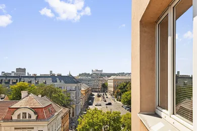 Eladó lakások, 3-szobás, Bratislava-Staré Mesto · €459 900