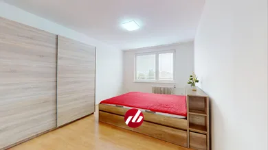 Na predaj 2-izbový byt, 60 m², Bratislava-Ružinov, Chlumeckého