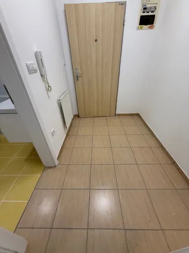 Na predaj 2-izbový byt, 42 m², Dunajská Streda
