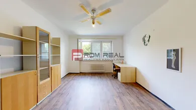 Na prenájom 4-izbový byt, 95 m², Pezinok, Moyzesova
