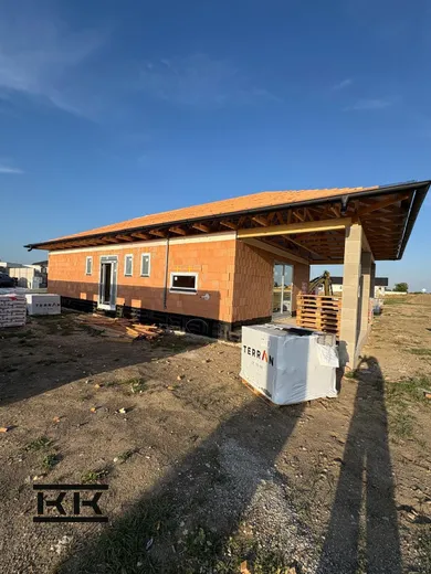 Na predaj 4-izbový dom, 98 m², Topoľnica