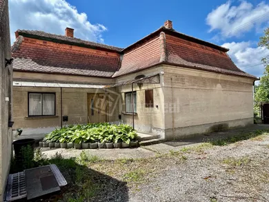 Na predaj dom, 145 m², Hurbanovo