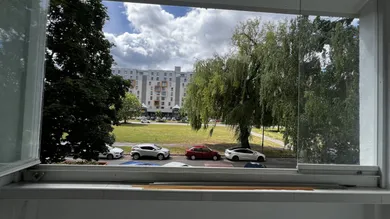 Na prenájom byt v Bratislava-Petržalka · €1 150 · Pôvodný stav