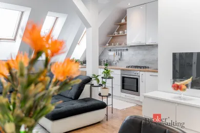 Mieszkania na sprzedaż, 3-pokojowe, Košice-Juh · €310 000
