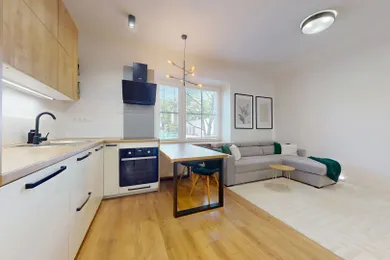 Byty na prenájom 2-izbový, Bratislava-Nové Mesto · €900
