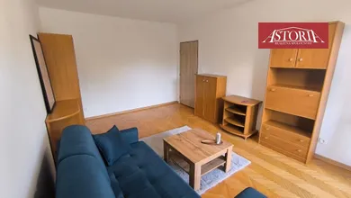 Na prenájom 2-izbový byt, 61 m², Martin, Zelená