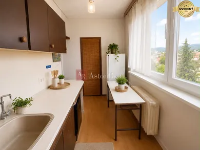 Na predaj 3-izbový byt, 70 m², Liptovský Mikuláš, Borbisova