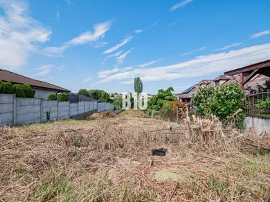 Działki na sprzedaż, Nitra · €77 990