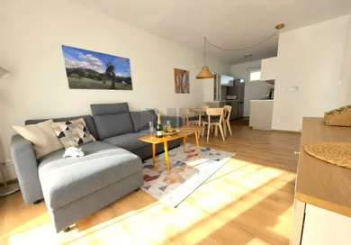 Kiadó lakások, 2-szobás, Zlaté Moravce · €650