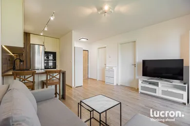Kiadó lakások, 2-szobás, Trnava · €575