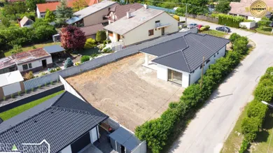 Na predaj dom, 116 m², Pavlice