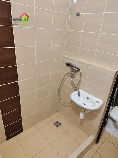 Na predaj 1-izbový byt, 20 m², Levice, Pri Podlužianke